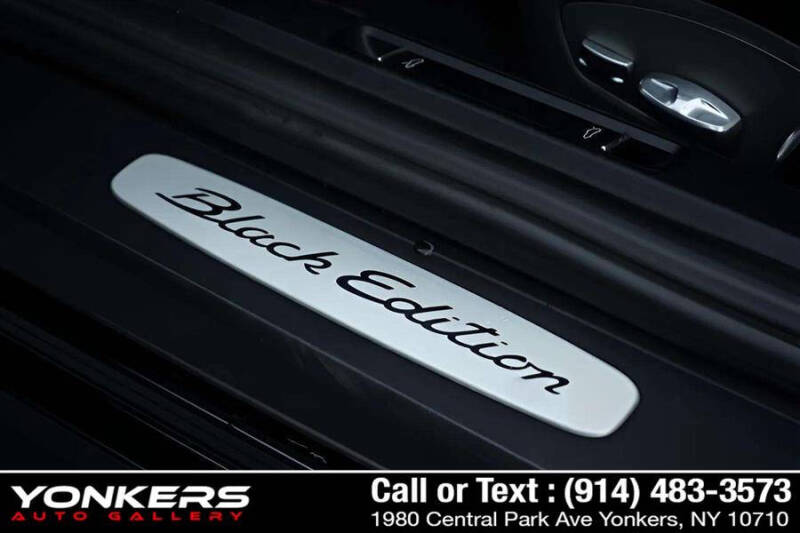 2016 Porsche Cayman Black Edition