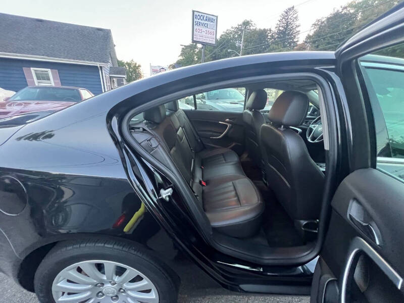 2012 Buick Regal Premium 1