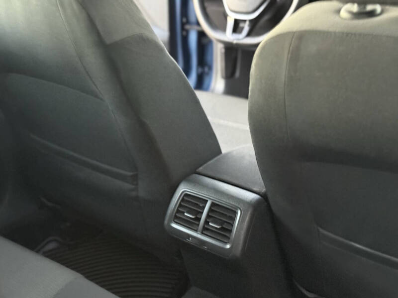 2016 Volkswagen Golf TSI SE