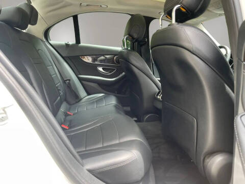 2016 Mercedes-Benz C-Class