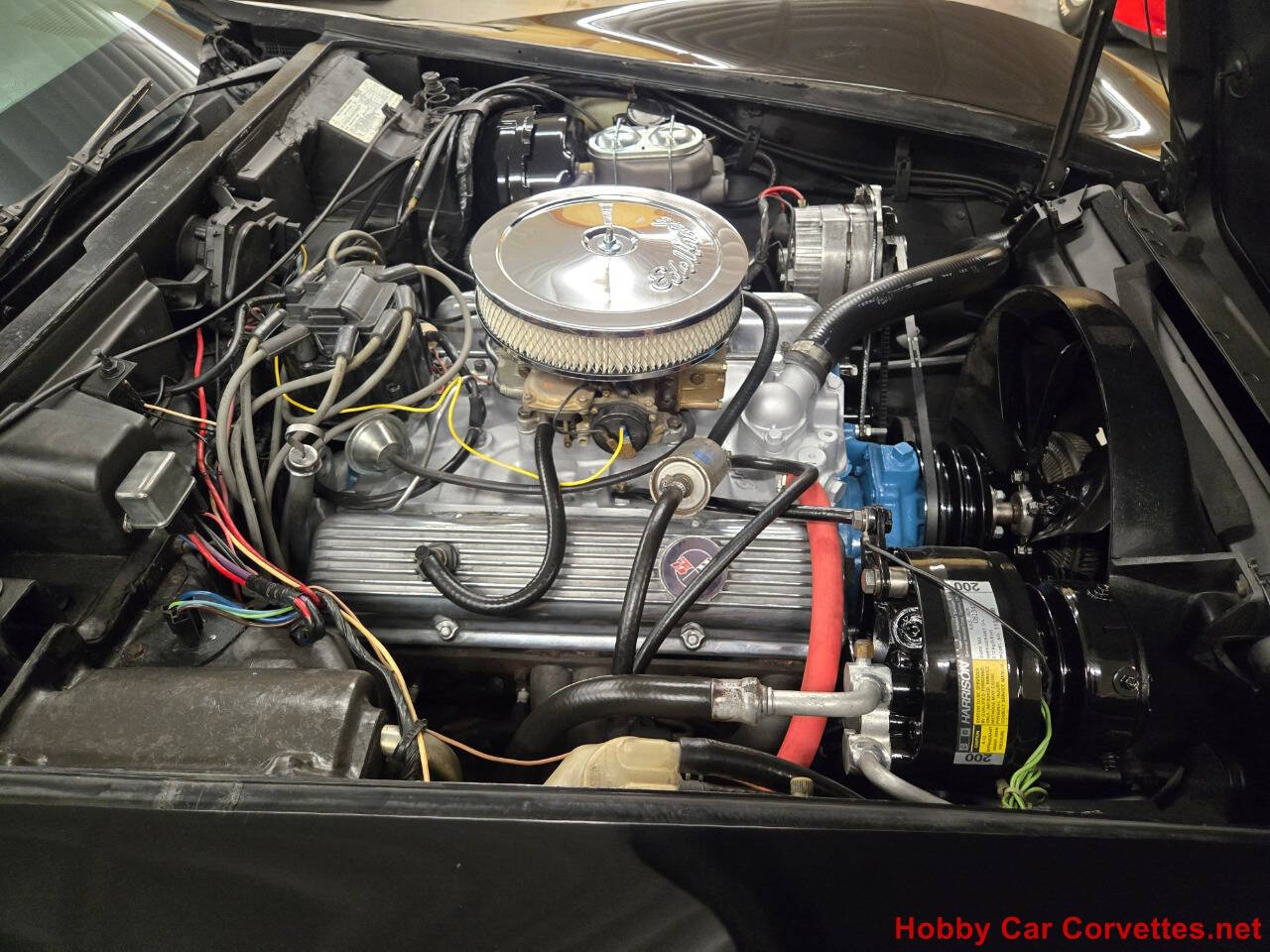 1977 Chevrolet Corvette 32