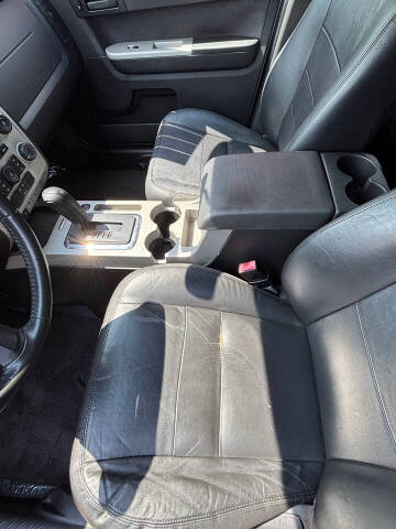 2010 Ford Escape XLT