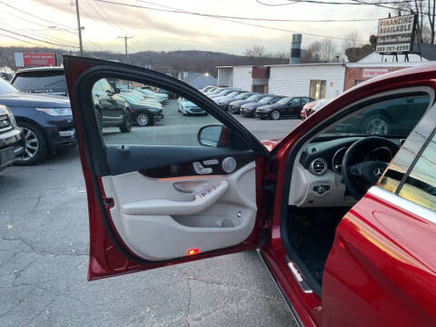 2017 Mercedes-Benz C-Class