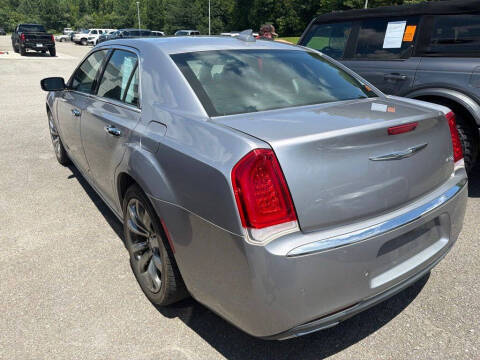 2017 Chrysler 300 C