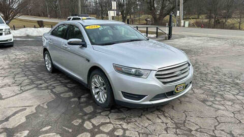 2018 Ford Taurus Limited