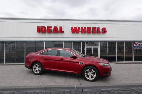 2015 Ford Taurus for sale at Ideal Wheels in Sioux City IA