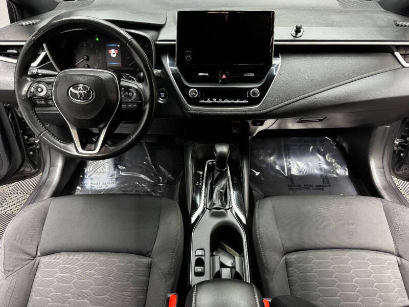 2024 Toyota Corolla Hatchback SE