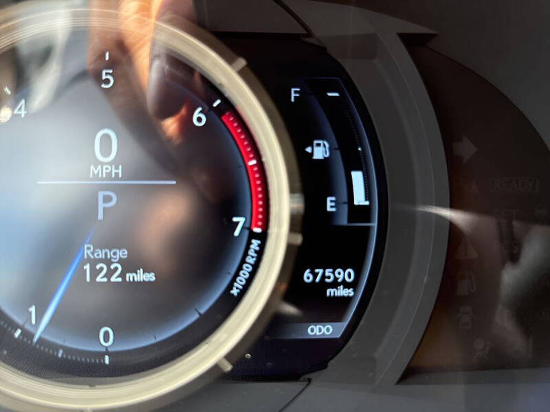 2016 Lexus IS 200t