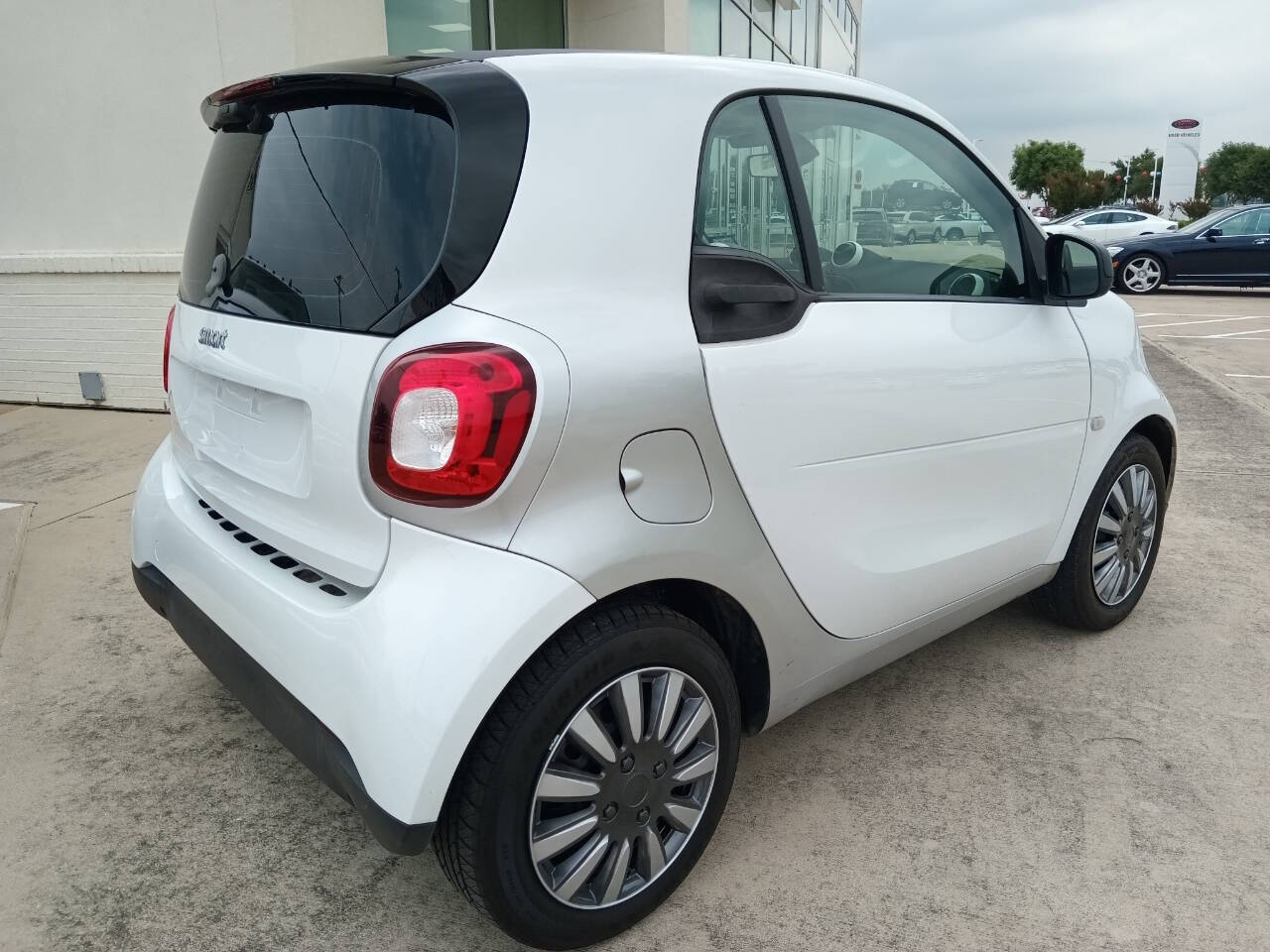 2016 Smart fortwo for sale at Auto Haus Imports in Grand Prairie, TX