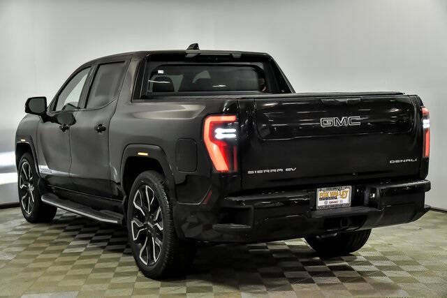 2025 GMC Sierra EV Denali