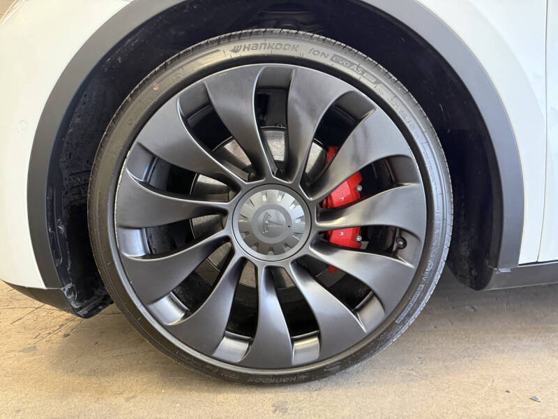 2022 Tesla Model Y Performance