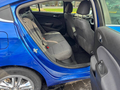 2018 Chevrolet Cruze LT Auto