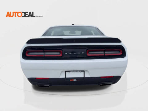 2023 Dodge Challenger SXT