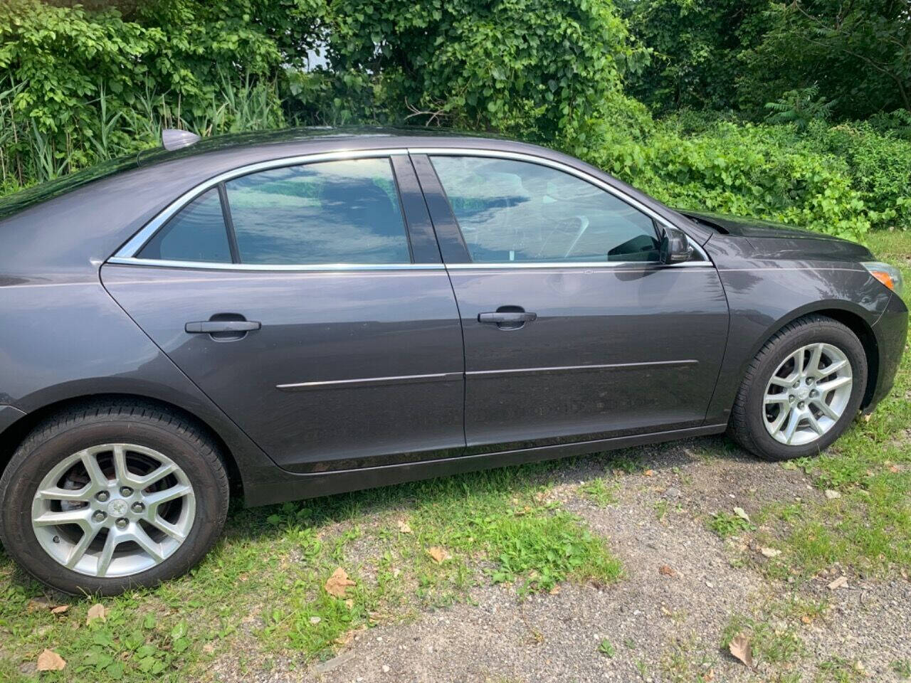 2013 Chevrolet Malibu for sale at Car Connection in Painesville, OH