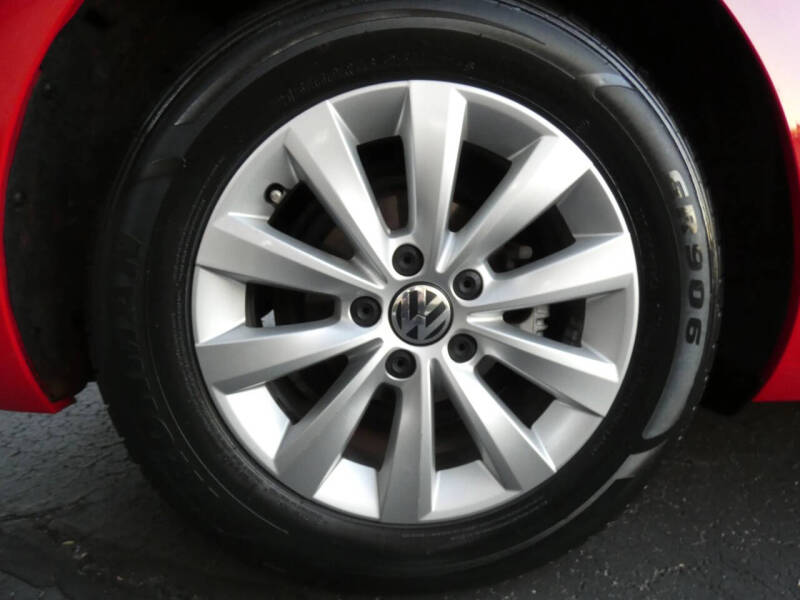 2017 Volkswagen Beetle Convertible