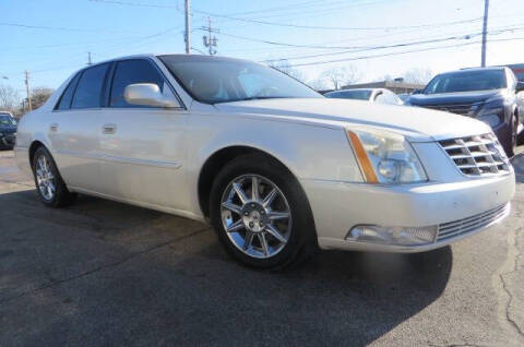 2010 Cadillac DTS Luxury Collection