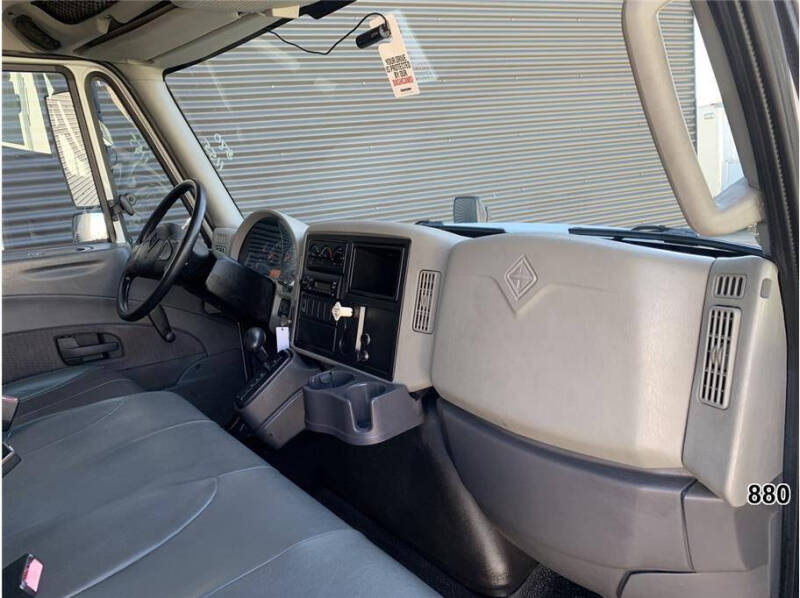 2013 International DuraStar 4300