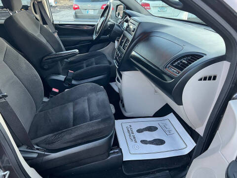 2014 Dodge Grand Caravan American Value Package