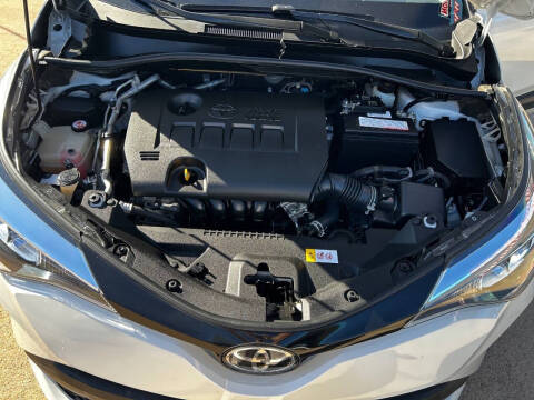 2021 Toyota C-HR XLE