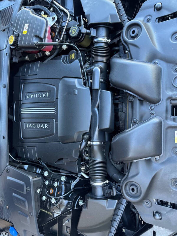 2013 Jaguar XJL Portfolio