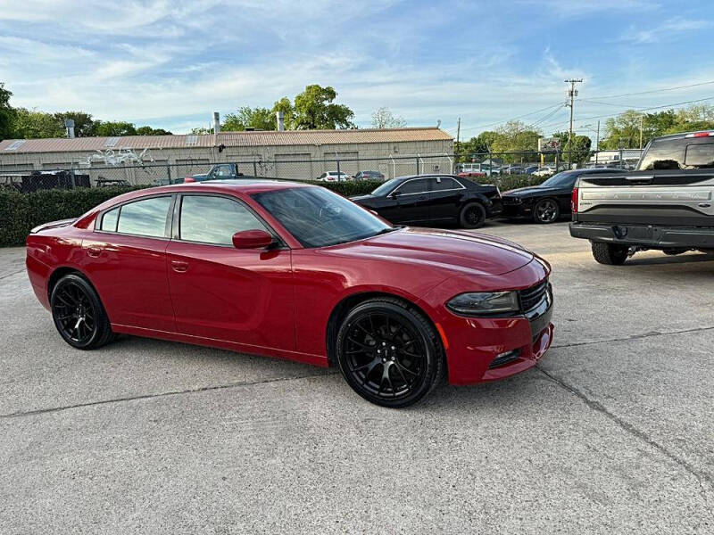 2016 Dodge Charger SXT