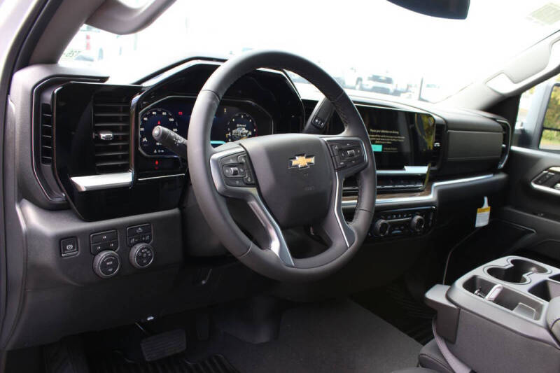 2026 Chevrolet Silverado 3500HD CC LT