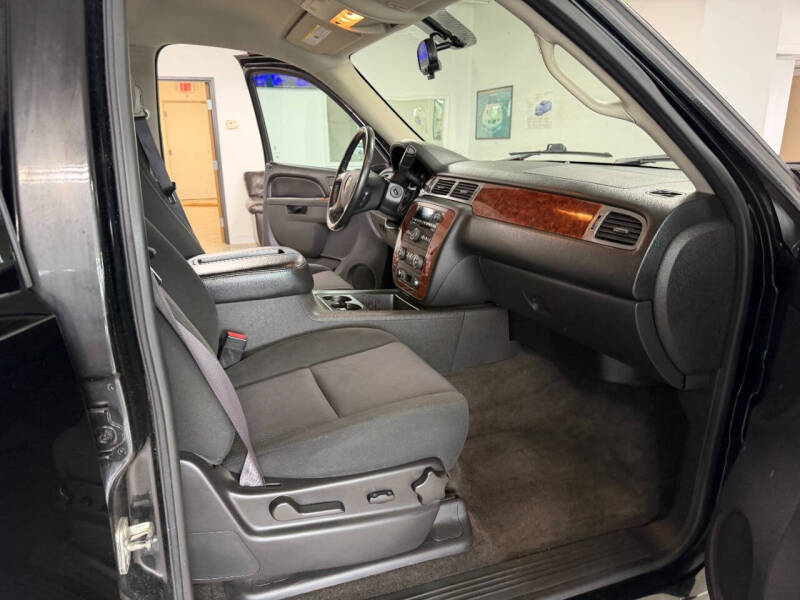 2012 Chevrolet Avalanche LT