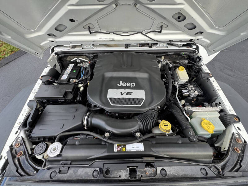 2015 Jeep Wrangler Sport