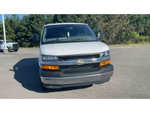 2023 Chevrolet Express 2500
