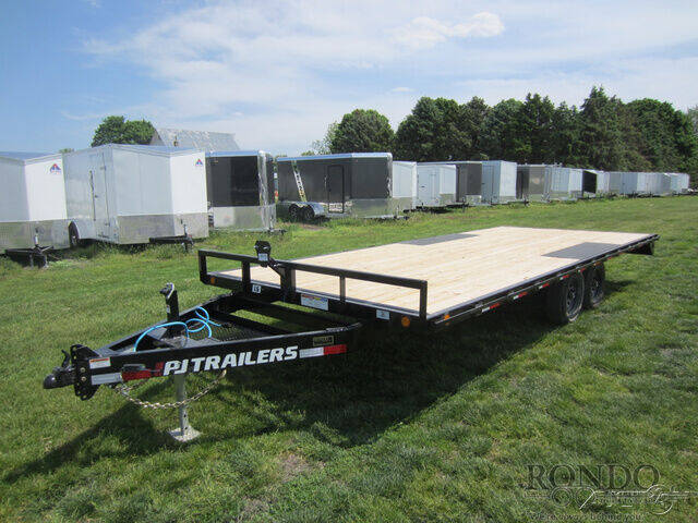 2024 PJ Trailer L6 Equipment Deckover L6J2052B for sale at Rondo Truck & Trailer in Sycamore IL