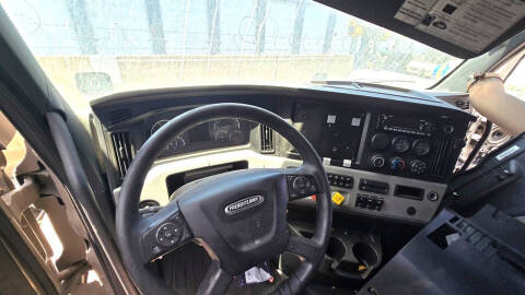 2022 Freightliner Cascadia