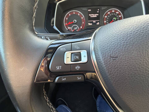 2021 Volkswagen Jetta R-Line