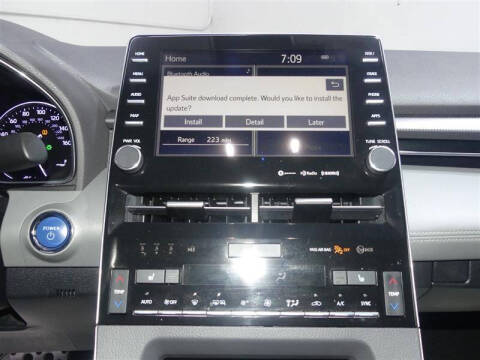 2019 Toyota Avalon Hybrid