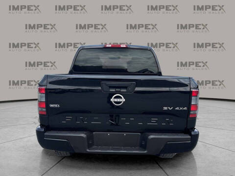 2023 Nissan Frontier SV