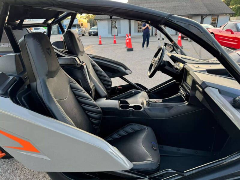 2022 Polaris Slingshot