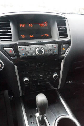 2015 Nissan Pathfinder