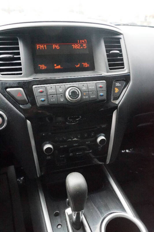 2015 Nissan Pathfinder