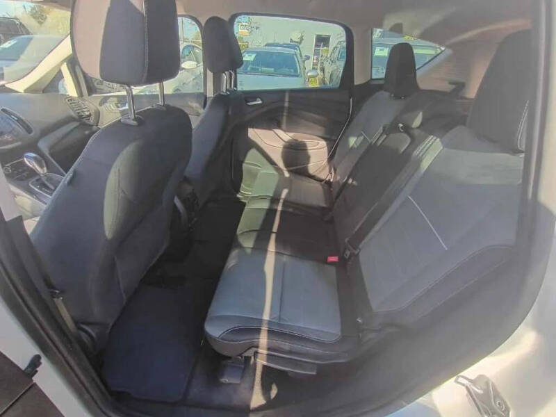 2015 Ford C-MAX Hybrid SE