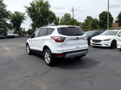 2018 Ford Escape SE
