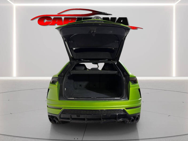 2020 Lamborghini Urus