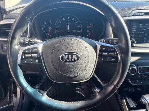 2019 Kia Sorento EX V6