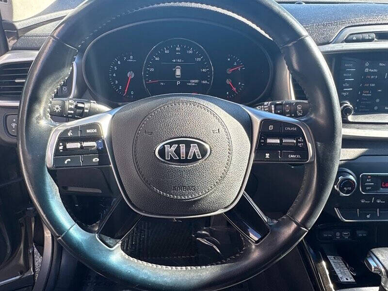 2019 Kia Sorento EX V6