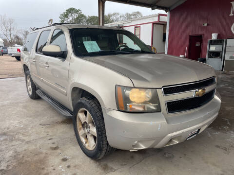 2007 Chevrolet Suburban for sale at M & M Motors in Angleton TX