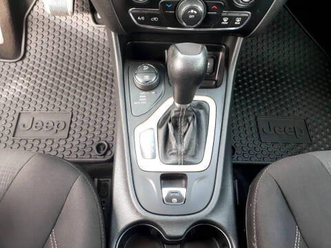 2015 Jeep Cherokee Altitude