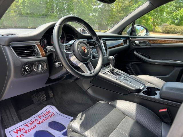 PorscheMacan11