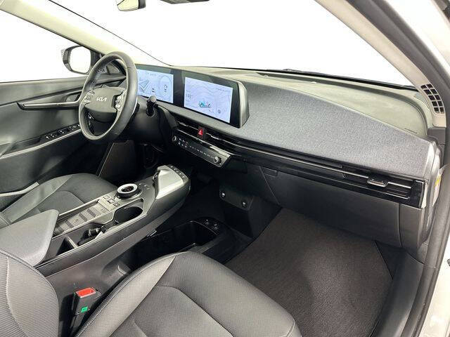 2024 Kia EV6 Wind