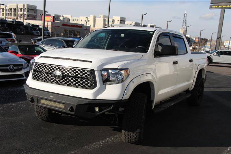 2018 Toyota Tundra SR5