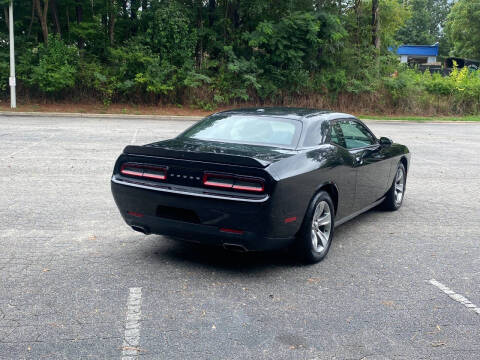 2018 Dodge Challenger SXT