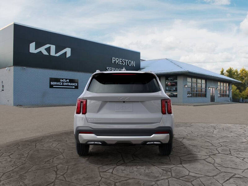 2025 Kia Sorento S