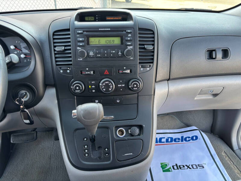 2007 Kia Sedona
